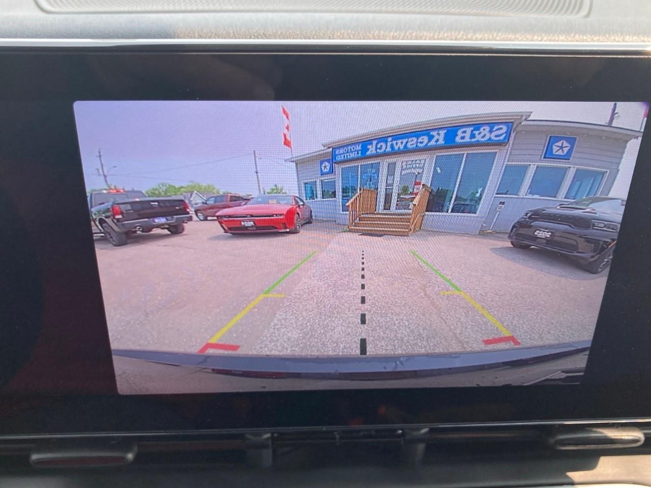 2025 Fiat 500E Base 2dr Hatchback Photo