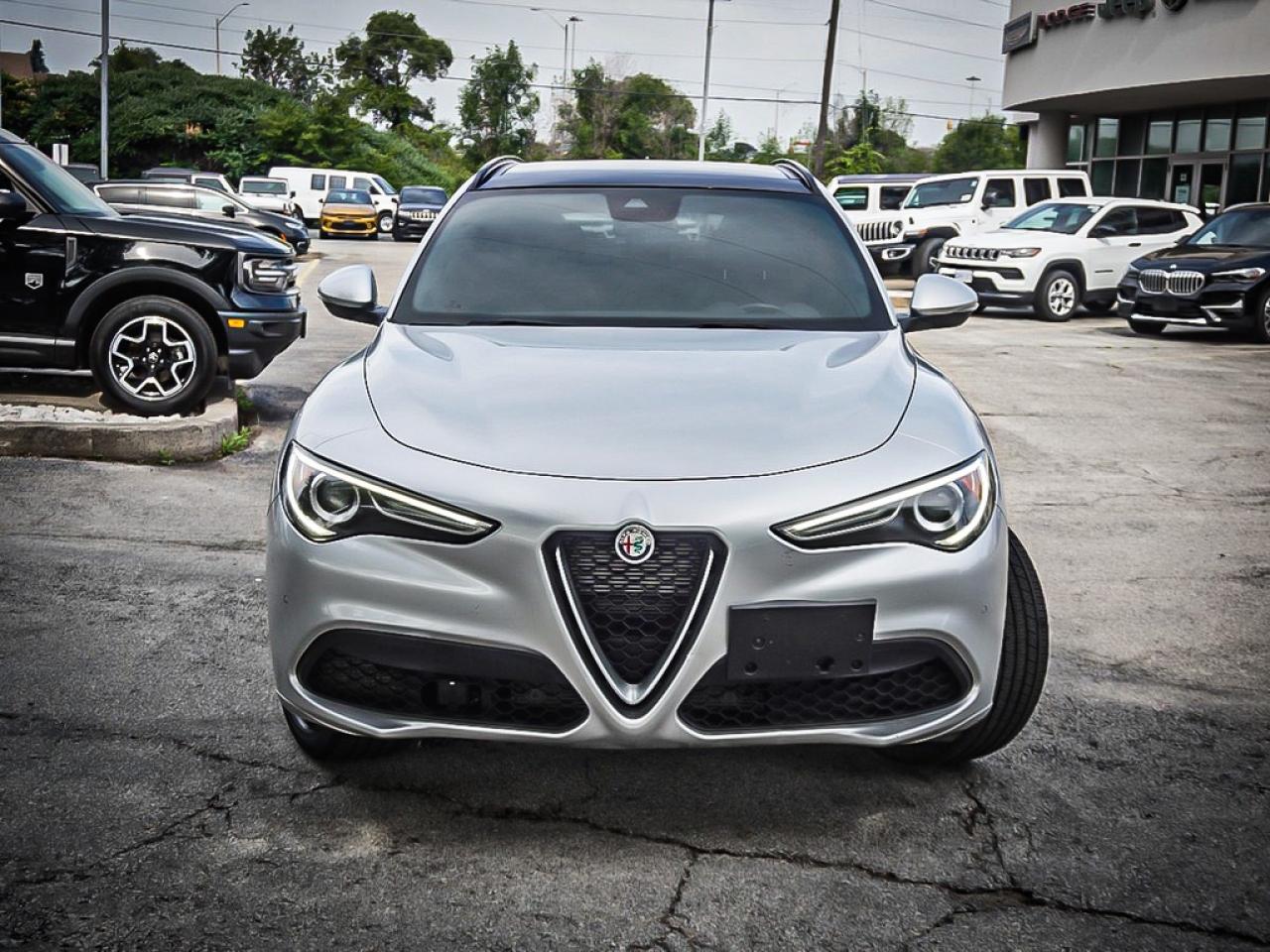 2021 Alfa Romeo Stelvio  Photo2