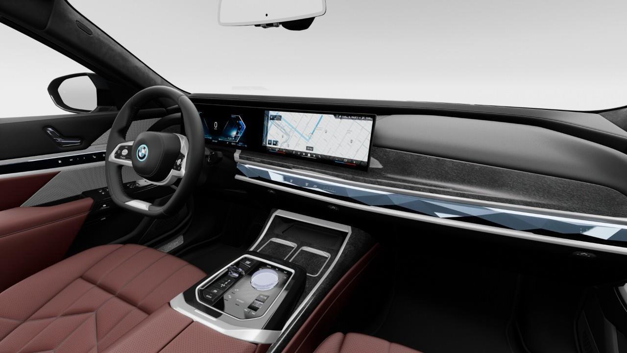 2026 BMW 750e xDrive 4dr All-Wheel Drive Sedan Photo