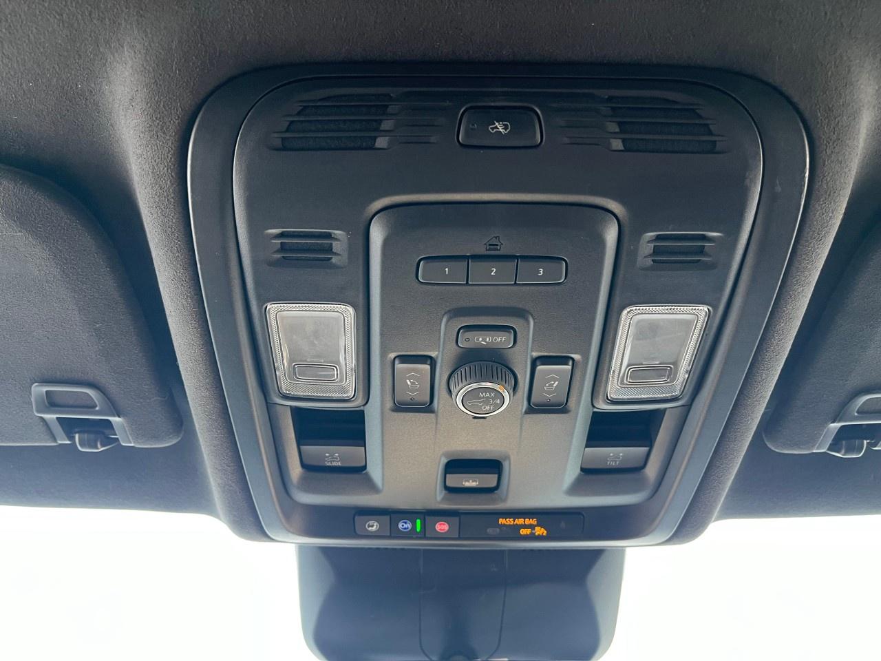 2024 Cadillac Escalade 4WD Sport Platinum Photo