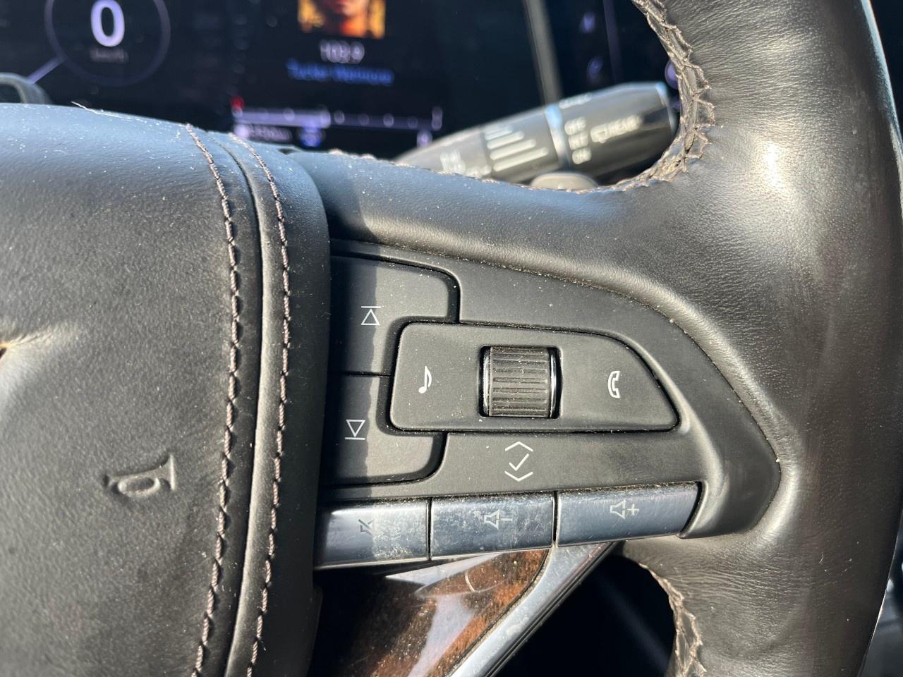 2024 Cadillac Escalade 4WD Sport Platinum Photo