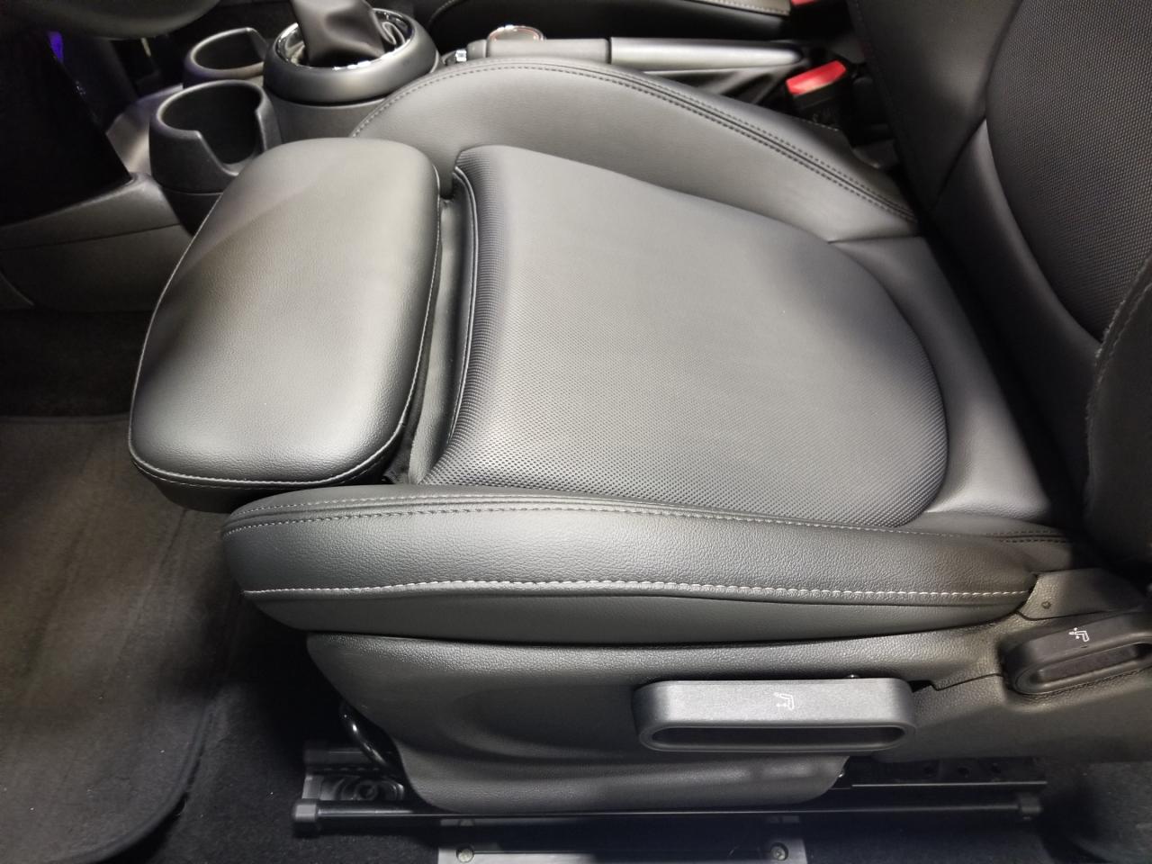 2019 MINI Convertible Cooper 2dr Photo