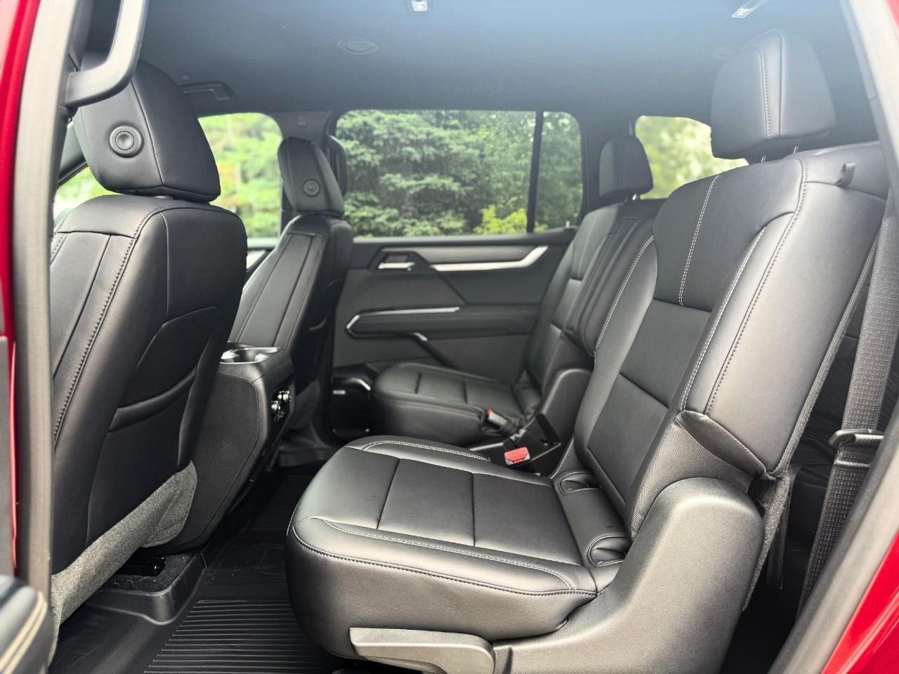 2026 GMC Acadia Elevation 4dr All-Wheel Drive Photo