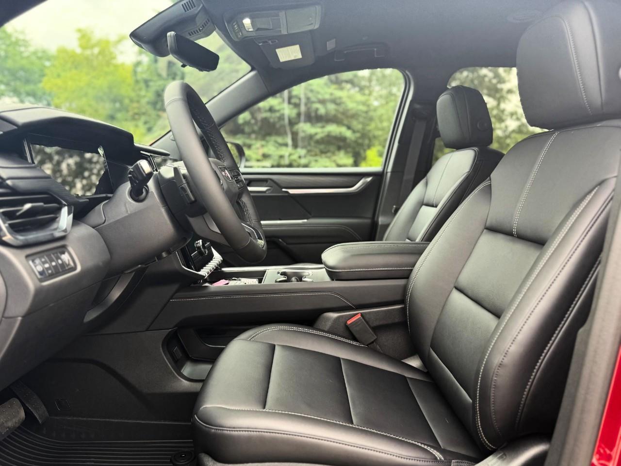 2026 GMC Acadia Elevation 4dr All-Wheel Drive Photo4