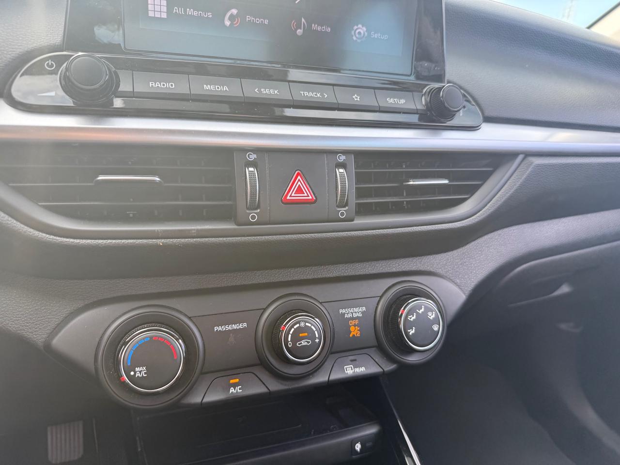 2023 Kia Forte EX 4dr Sedan Photo