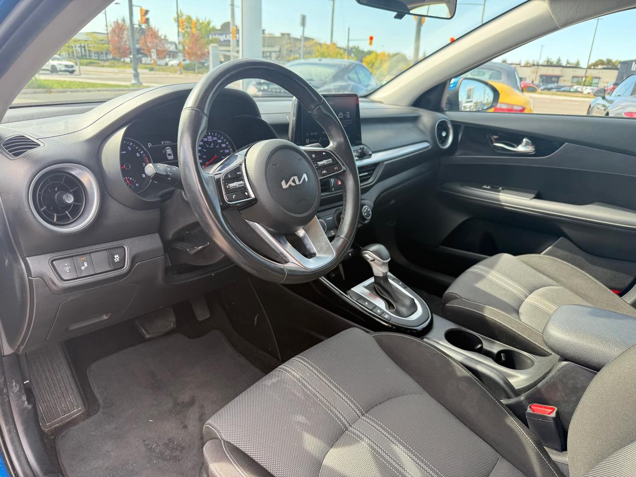 2023 Kia Forte EX 4dr Sedan Photo