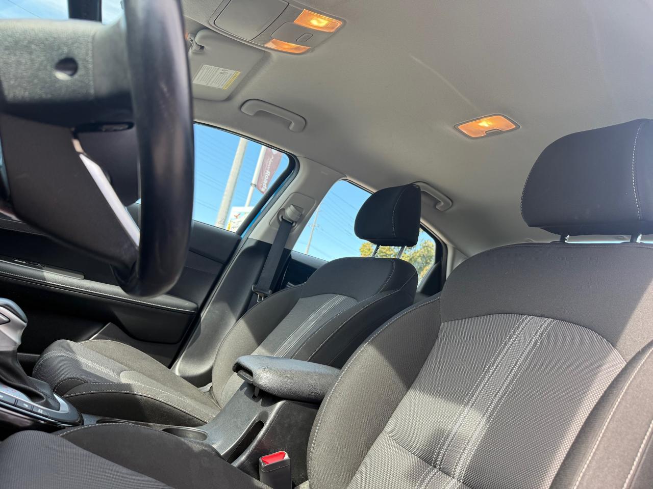 2023 Kia Forte EX 4dr Sedan Photo