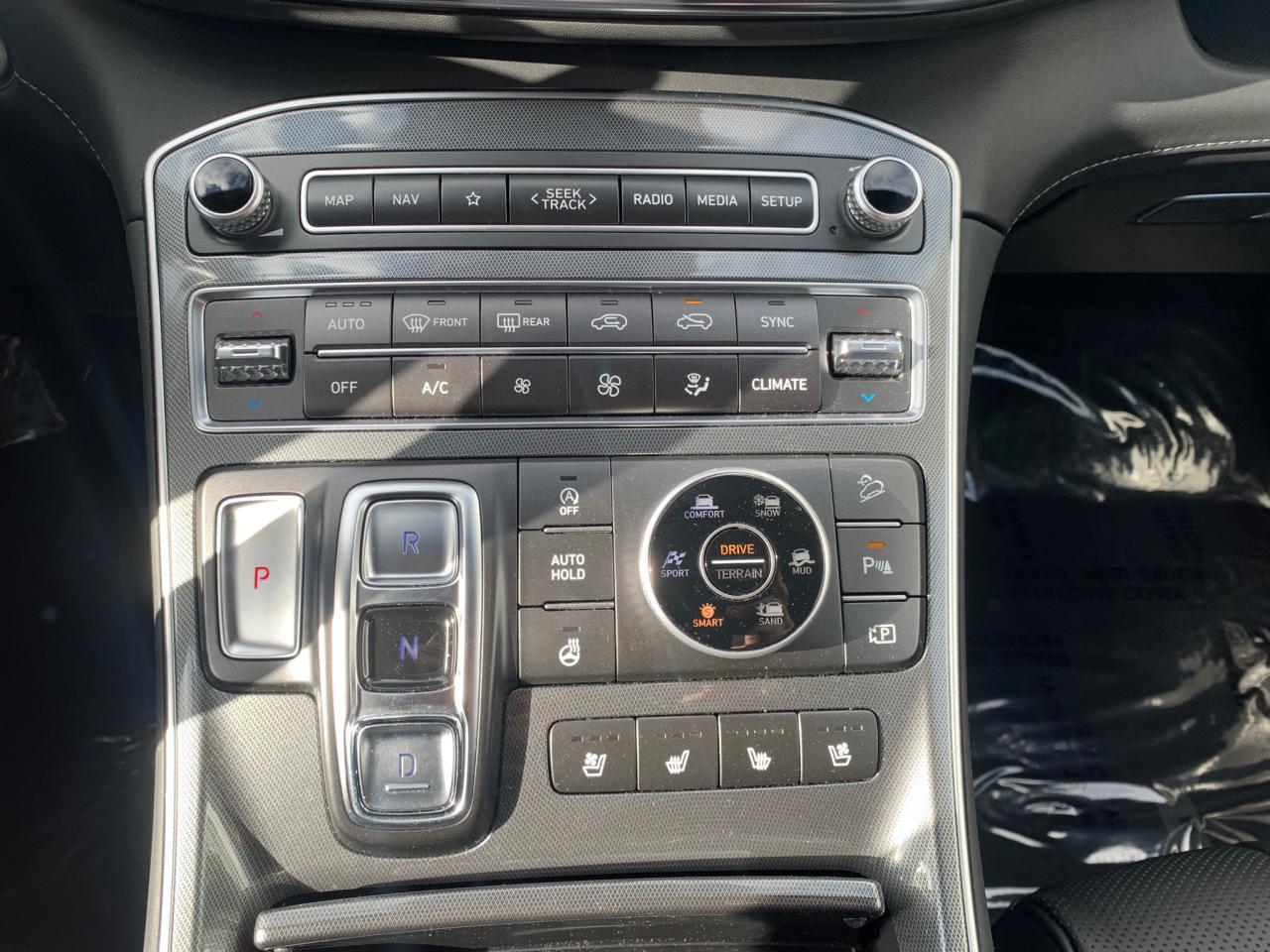 2023 Hyundai Santa Fe Ultimate Calligraphy 4dr All-Wheel Drive Photo