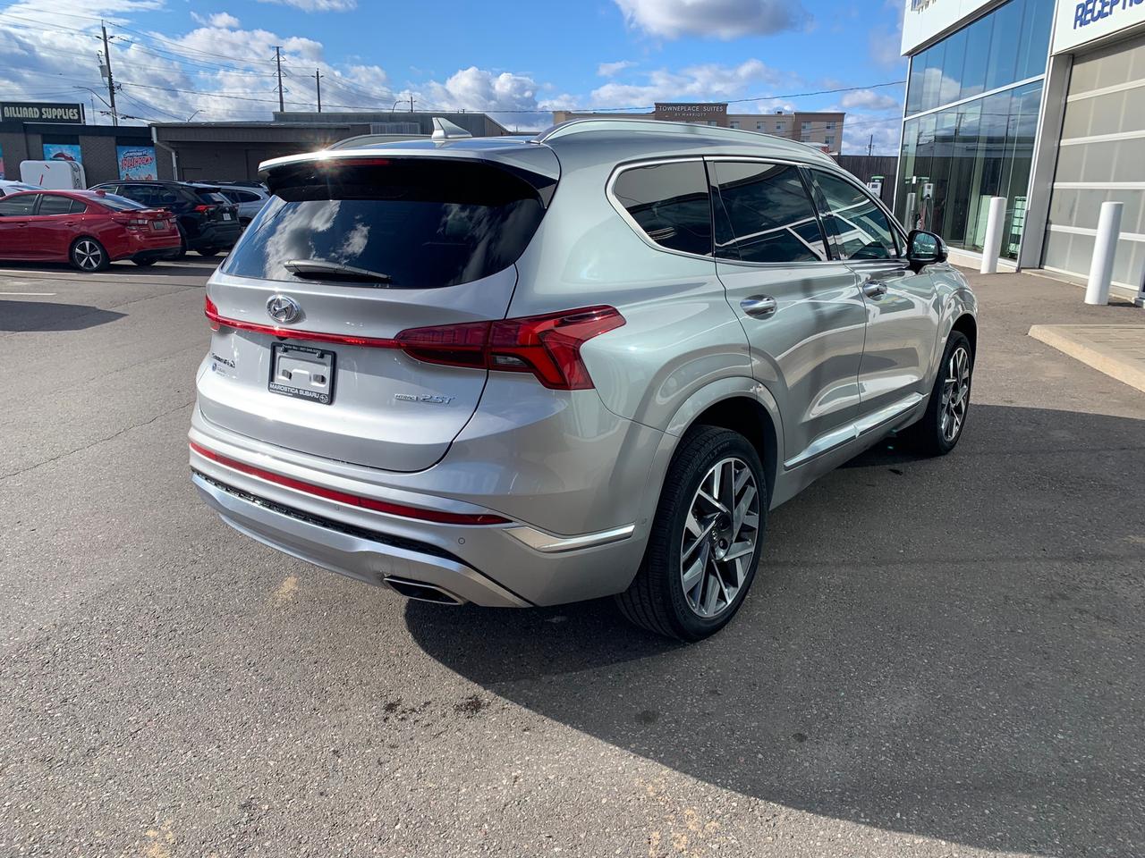 2023 Hyundai Santa Fe Ultimate Calligraphy 4dr All-Wheel Drive Photo3