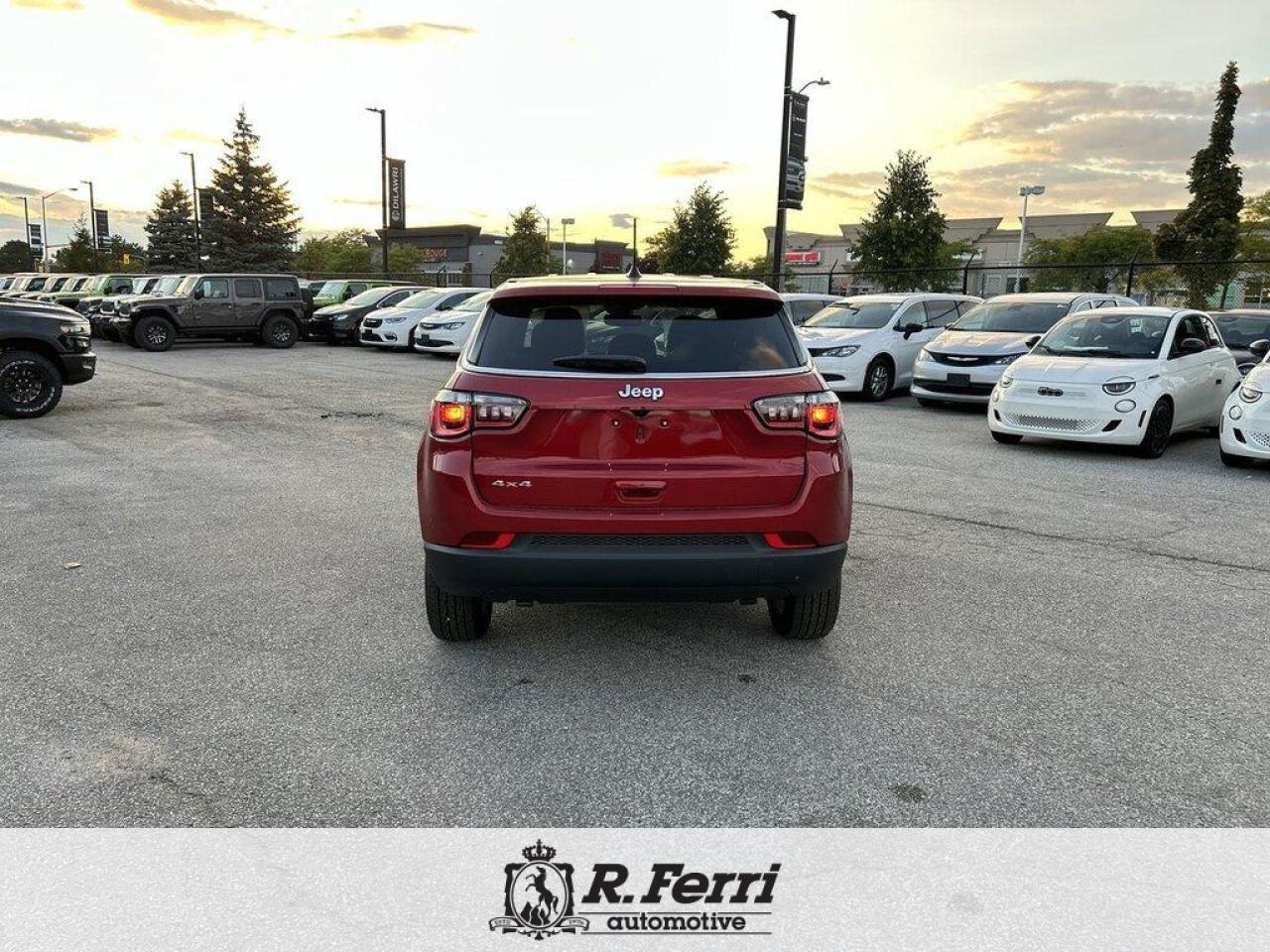 2025 Jeep Compass Sport 4dr 4x4 Photo