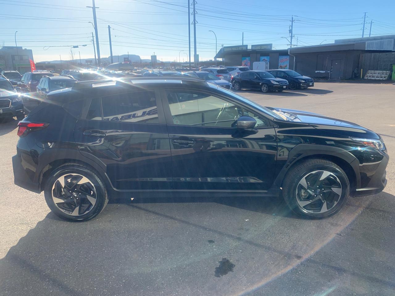 2024 Subaru Crosstrek Limited 4dr All-Wheel Drive Photo2