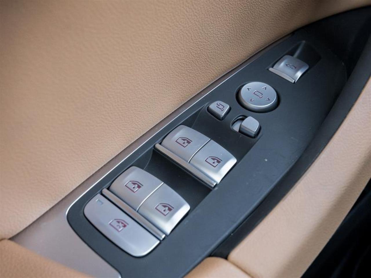 2025 BMW X4 M40i xDrive 4dr All-Wheel Drive Sports Activity Coupe Photo