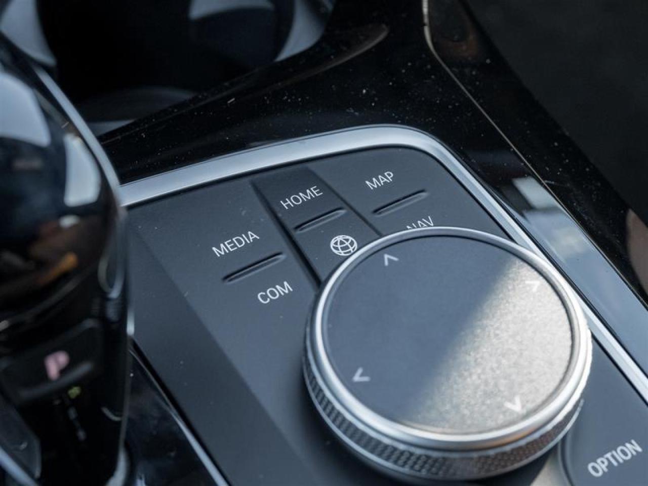 2025 BMW X4 M40i xDrive 4dr All-Wheel Drive Sports Activity Coupe Photo