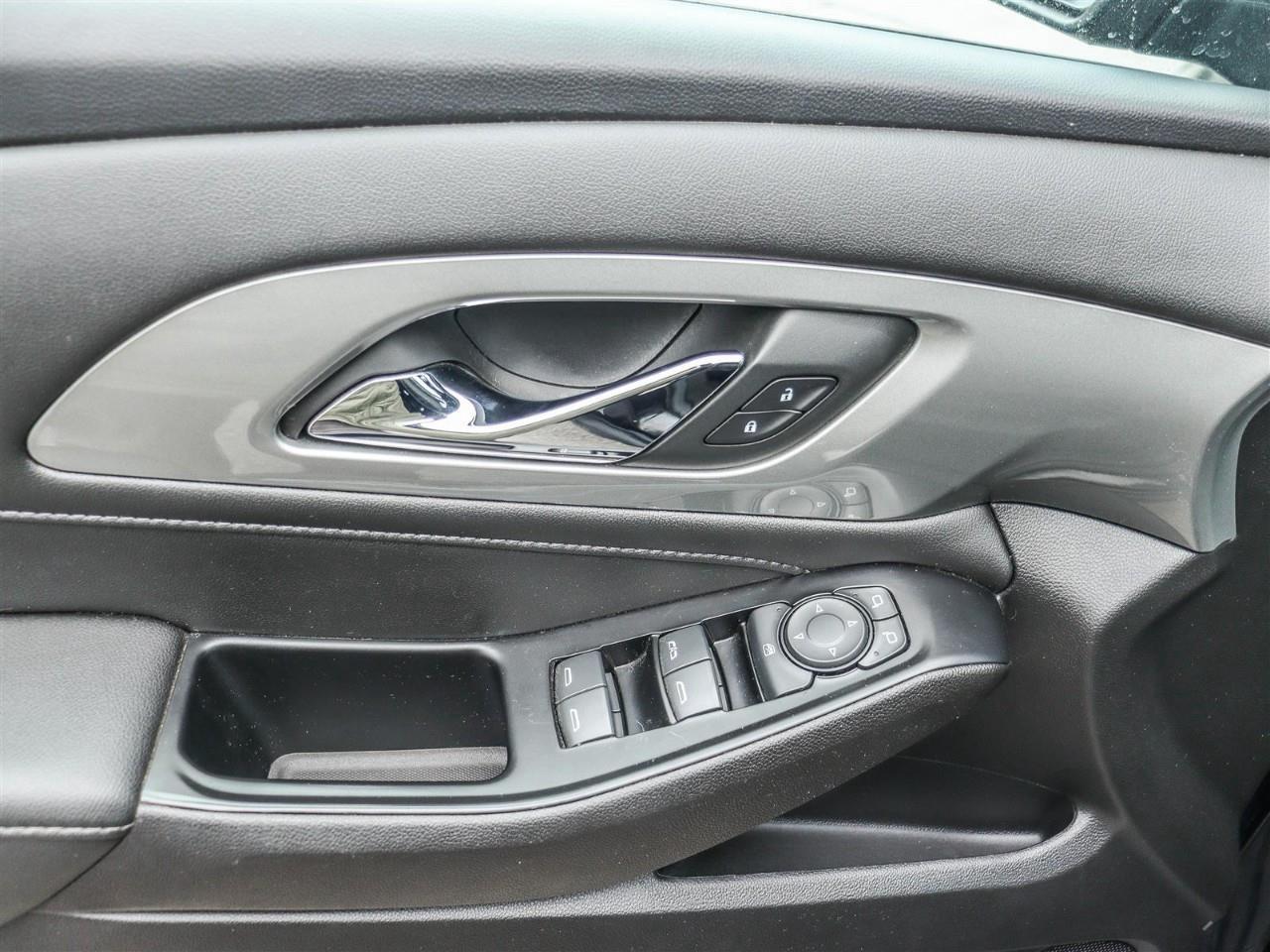 2023 Chevrolet Traverse LT Cloth All-Wheel Drive Photo