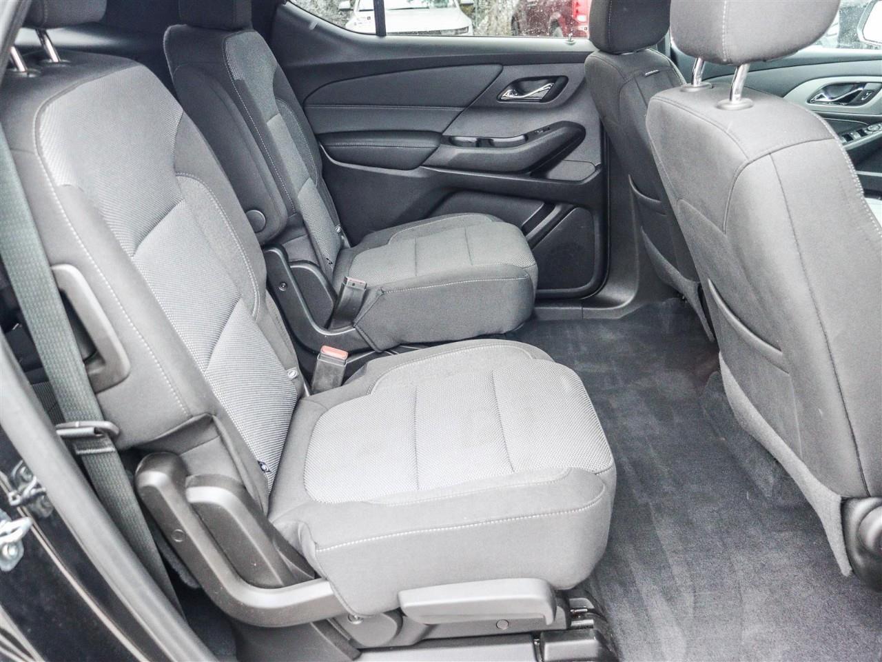 2023 Chevrolet Traverse LT Cloth All-Wheel Drive Photo