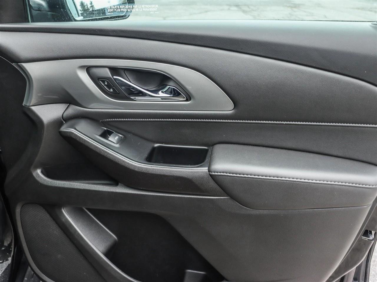 2023 Chevrolet Traverse LT Cloth All-Wheel Drive Photo
