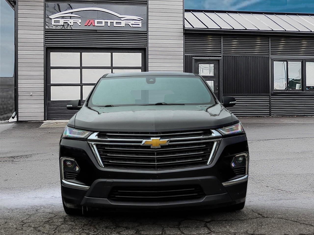 2023 Chevrolet Traverse LT Cloth All-Wheel Drive Photo