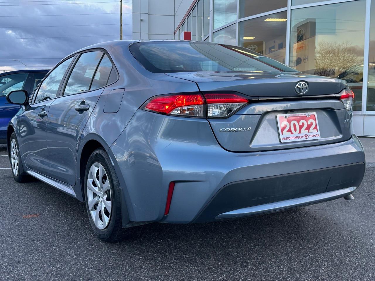 2022 Toyota Corolla LE 4DR SEDAN Photo