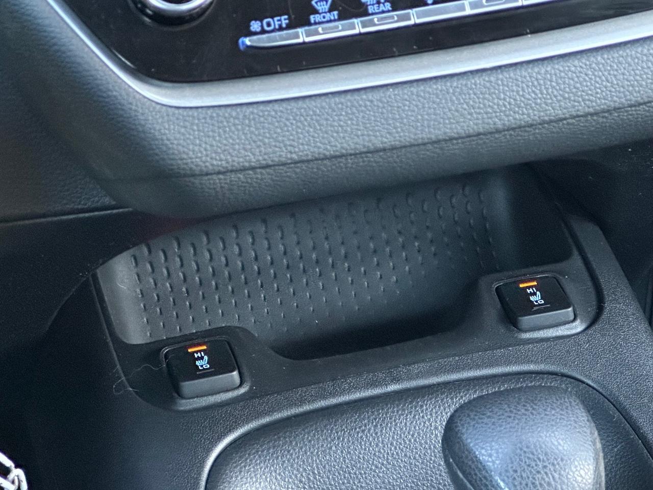 2022 Toyota Corolla LE 4DR SEDAN Photo