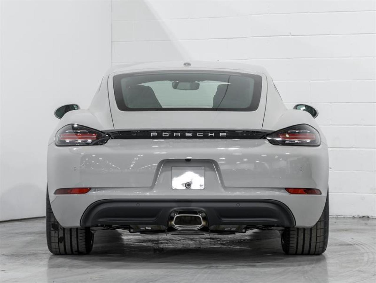 2025 Porsche 718 Cayman  Photo