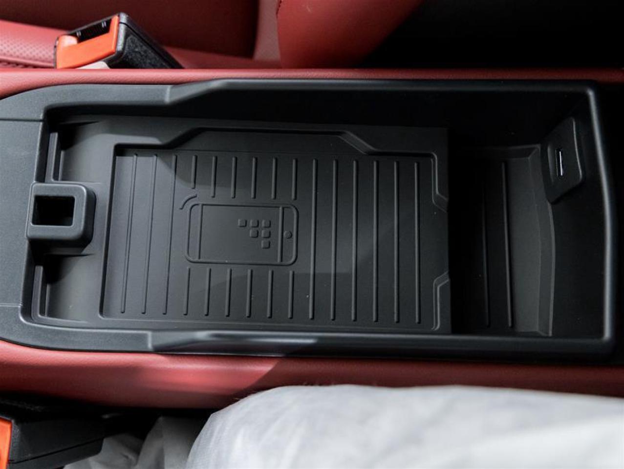 2025 Porsche 718 Cayman  Photo