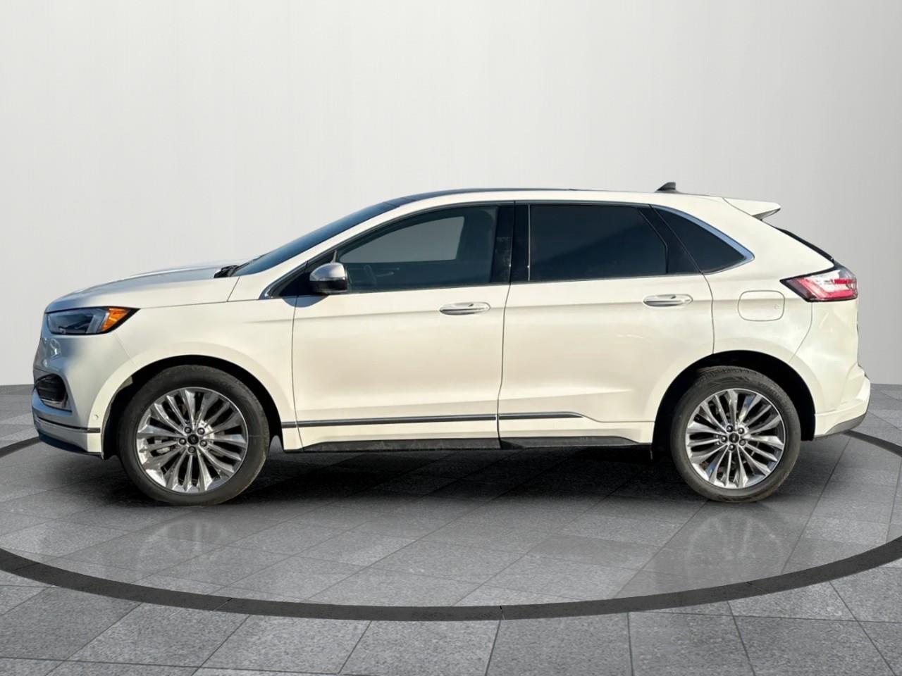 2021 Ford Edge TITANIUM 4DR ALL-WHEEL DRIVE Photo