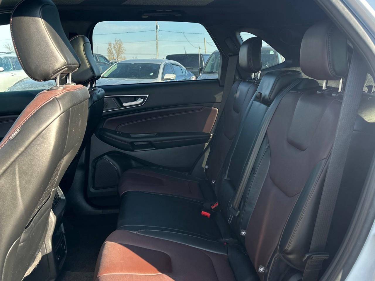 2021 Ford Edge TITANIUM 4DR ALL-WHEEL DRIVE Photo