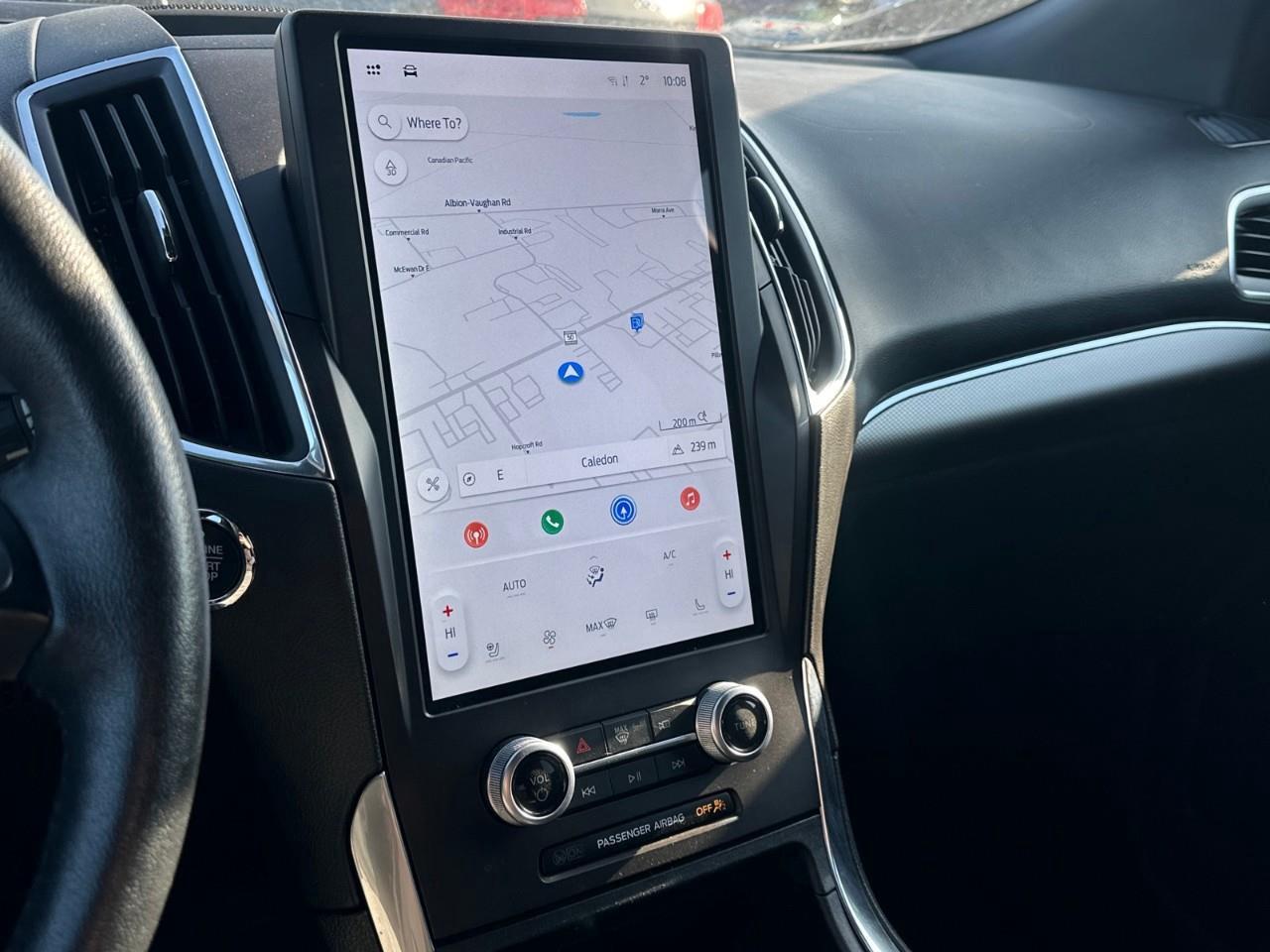 2021 Ford Edge TITANIUM 4DR ALL-WHEEL DRIVE Photo