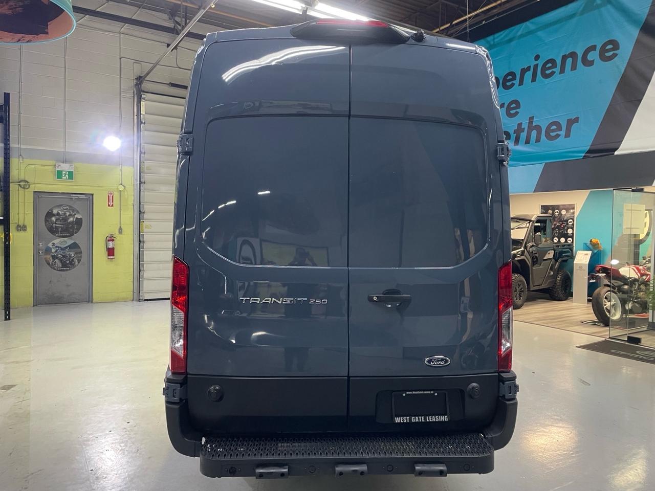 2021 Ford Transit Cargo Van T-250 148 EL   EXTRA LONG   CAMERA   HIGH ROOF   N Photo3