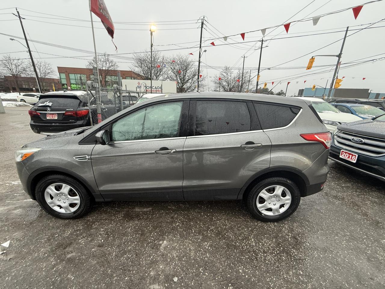 2014 Ford Escape *** 3 YEAR WARRANTY INCLUDED *** Photo
