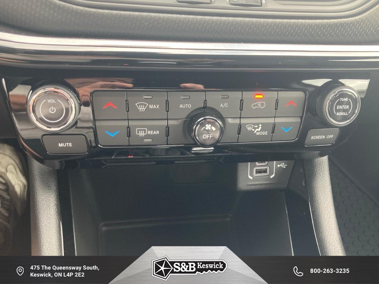 2025 Jeep Compass Altitude 4dr 4x4 Photo