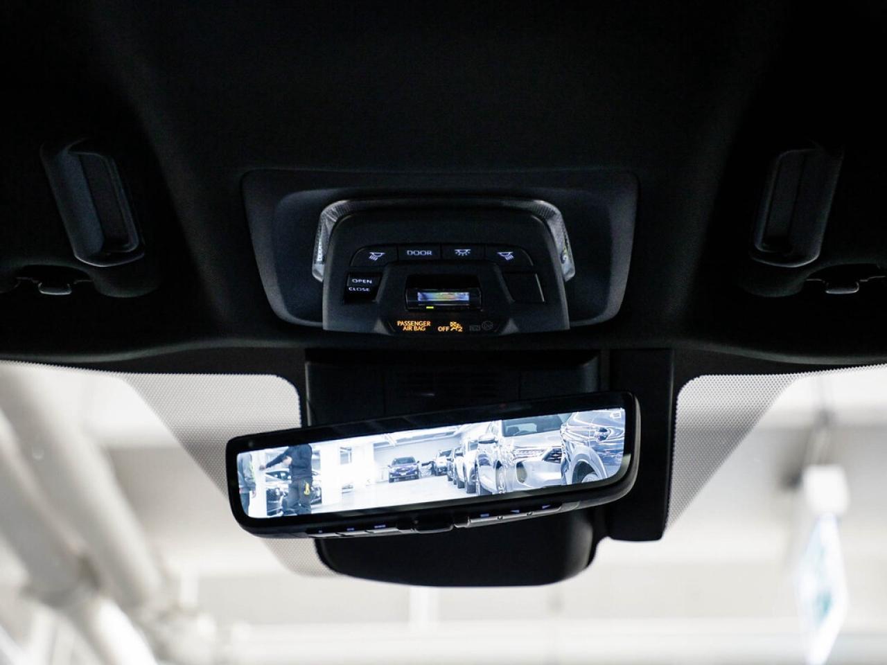 2024 Subaru Solterra  Photo