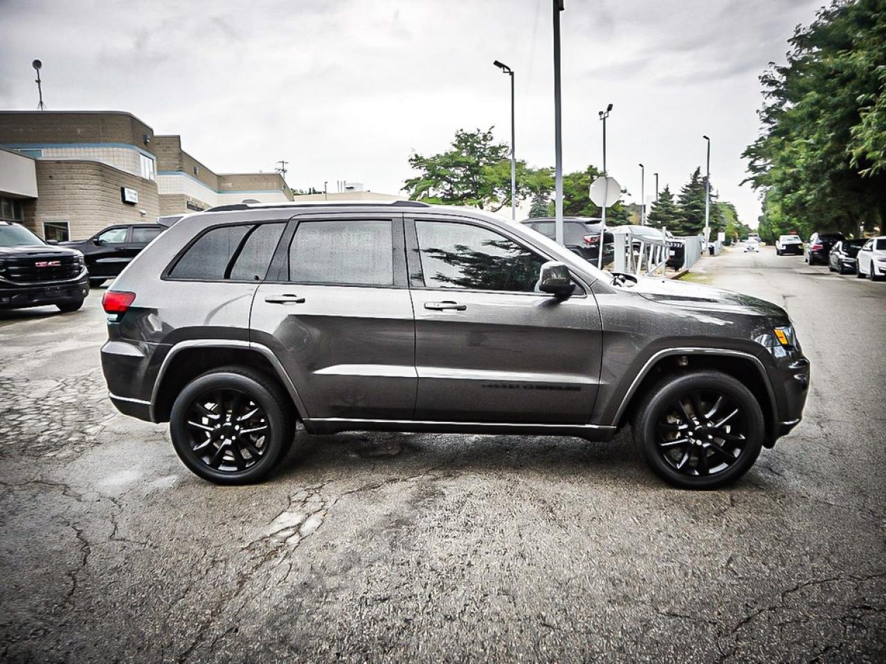 2021 Jeep Grand Cherokee  Photo