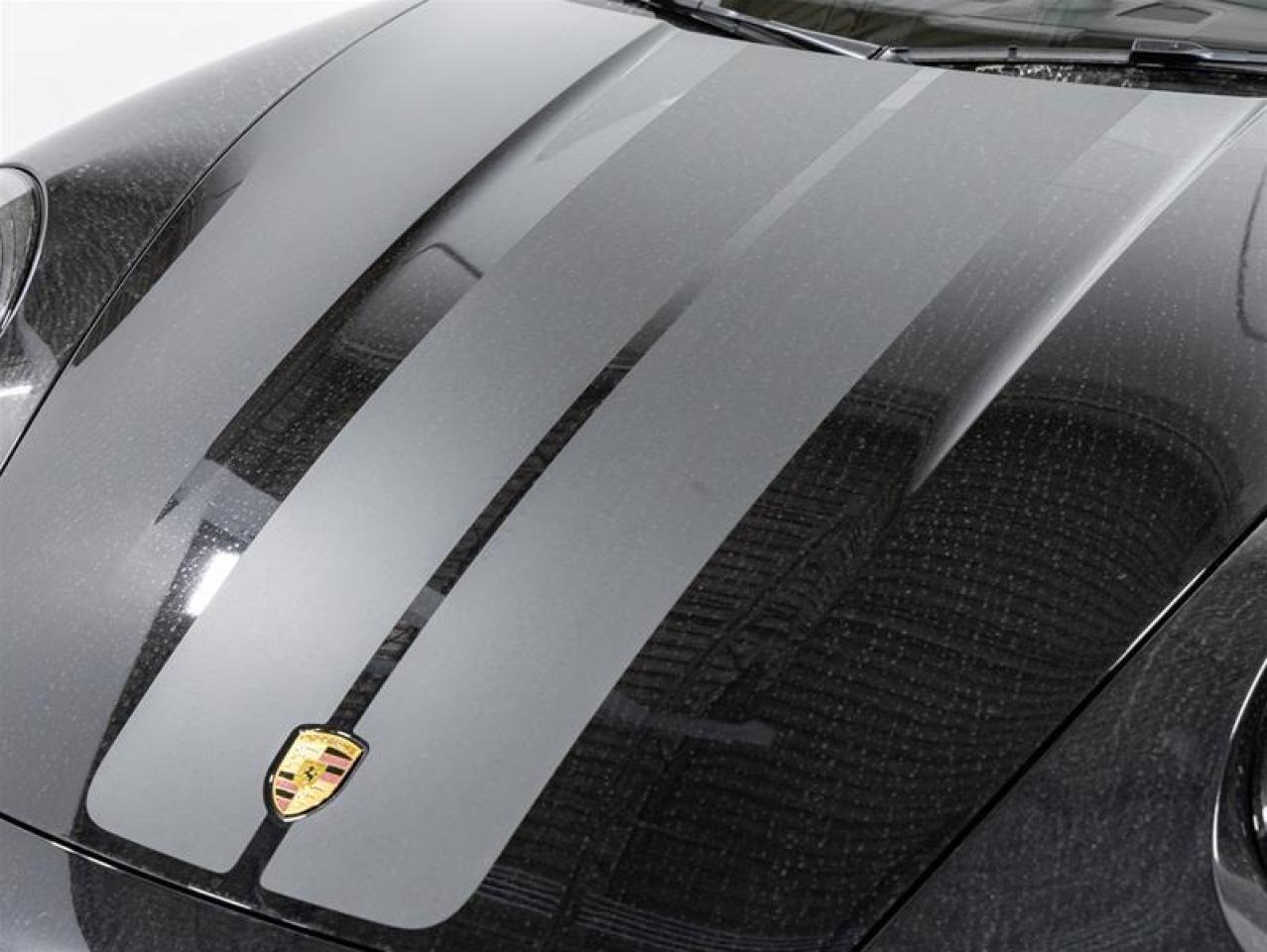 2025 Porsche 911  Photo