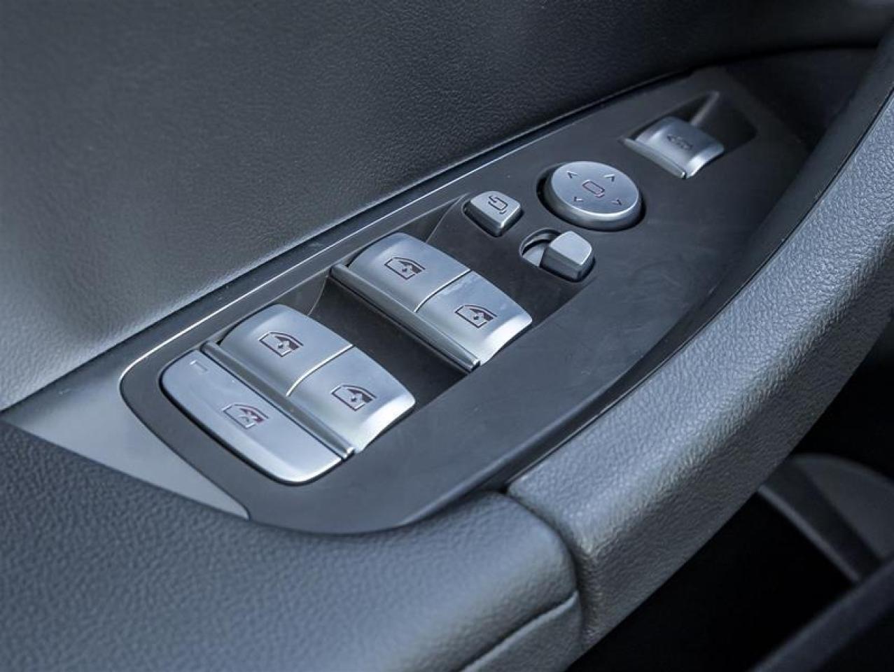 2025 BMW X4 xDrive30i 4dr All-Wheel Drive Sports Activity Coupe Photo