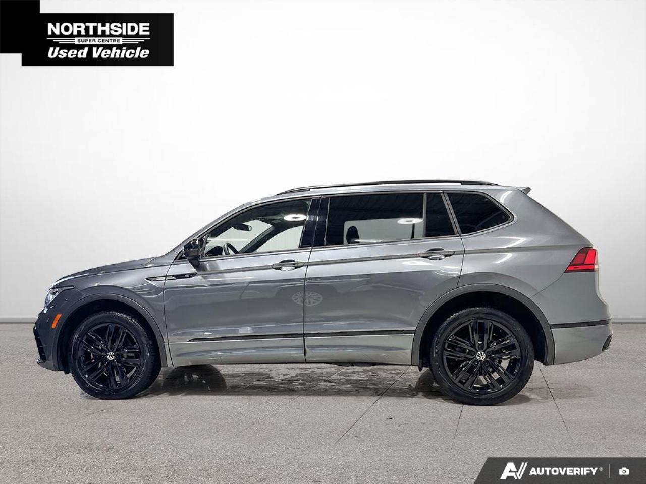 2022 Volkswagen Tiguan Comfortline R-Line Black Edition 4dr All-Wheel Drive 4MOTION Photo2