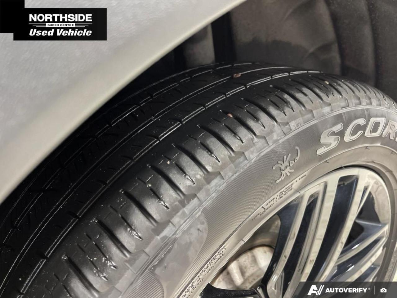 2022 Volkswagen Tiguan Comfortline R-Line Black Edition 4dr All-Wheel Drive 4MOTION Photo