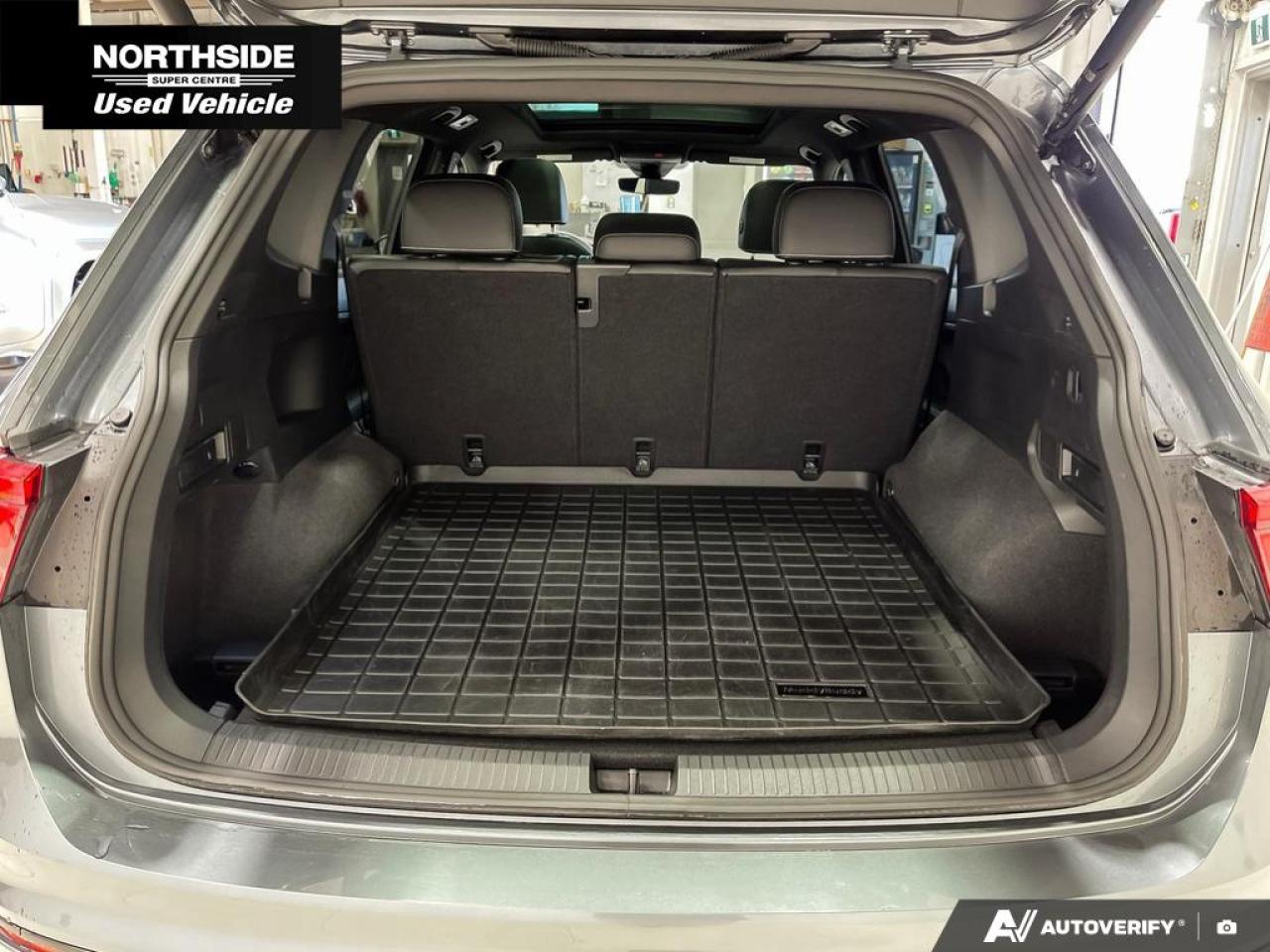 2022 Volkswagen Tiguan Comfortline R-Line Black Edition 4dr All-Wheel Drive 4MOTION Photo