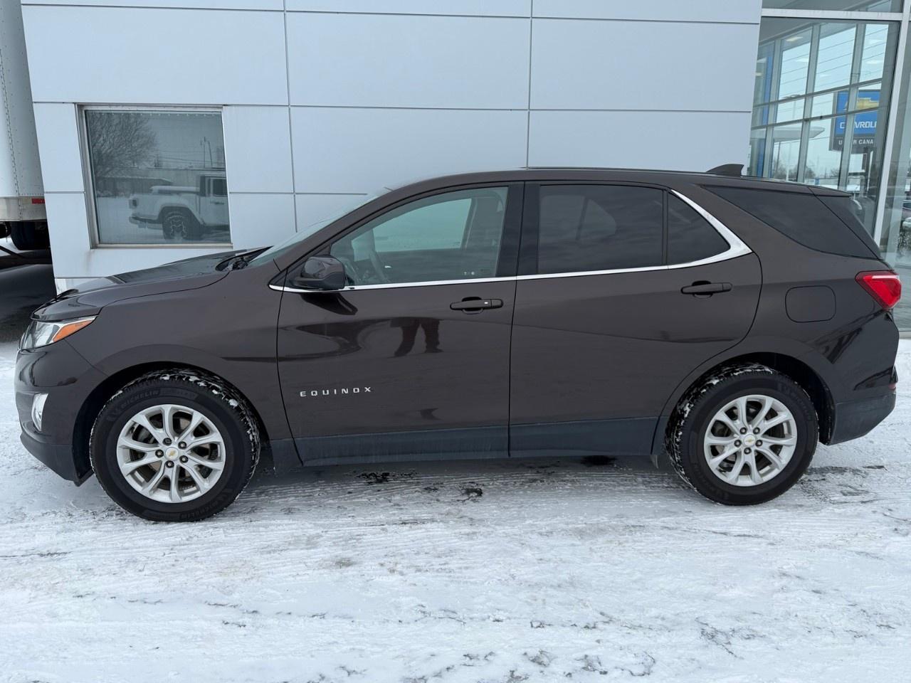 2020 Chevrolet Equinox FWD 4dr LT w/1LT Photo