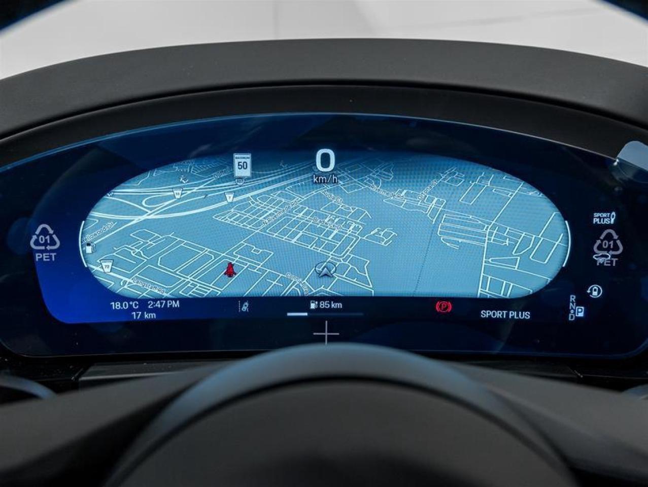 2025 Porsche Macan  Photo