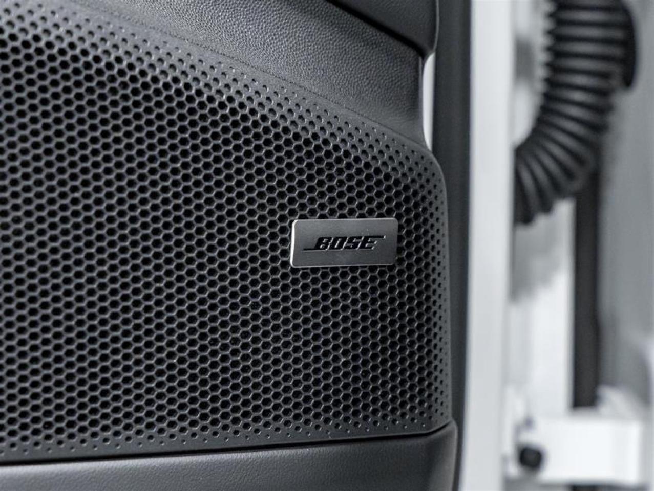 2025 Porsche Macan  Photo