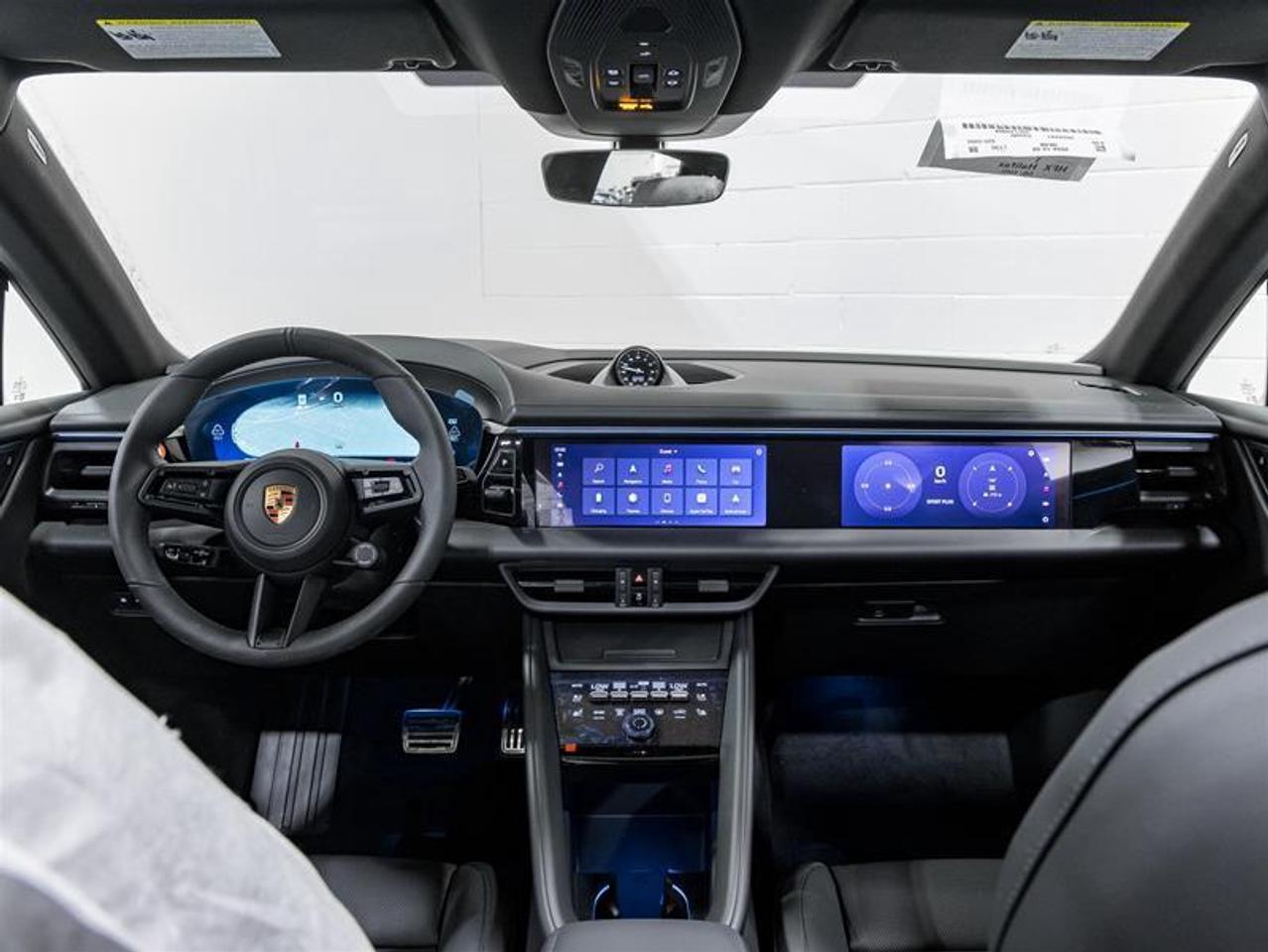 2025 Porsche Macan  Photo