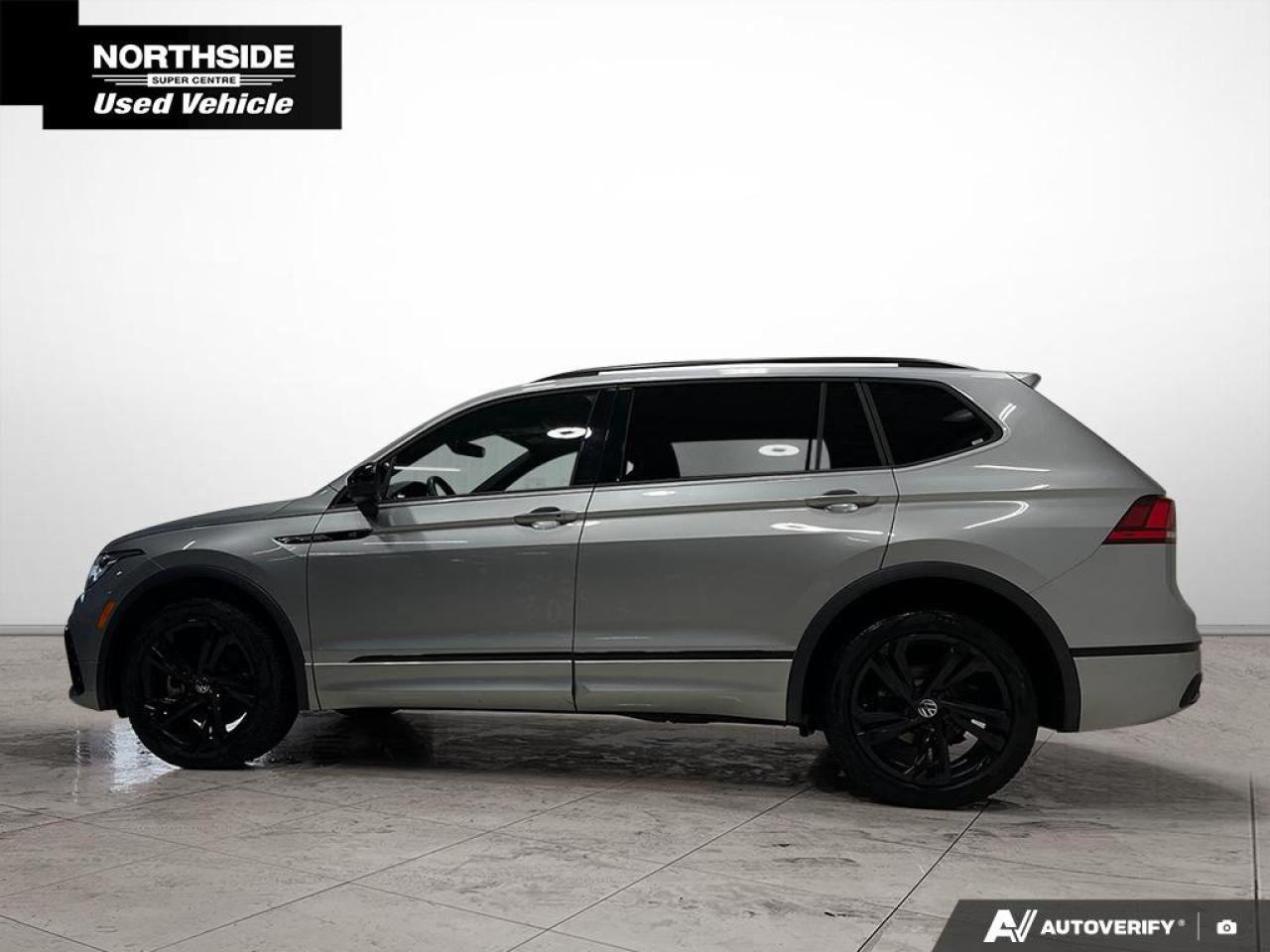 2023 Volkswagen Tiguan Comfortline R-Line Black 4dr All-Wheel Drive 4MOTION Photo2