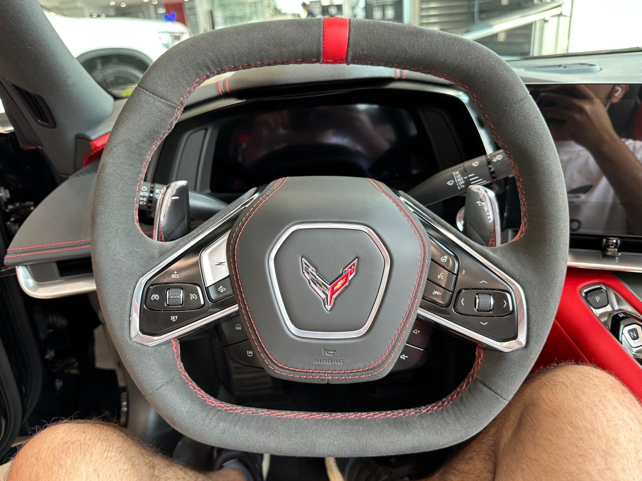 2025 Chevrolet Corvette Stingray w/2LT 2dr Convertible Photo