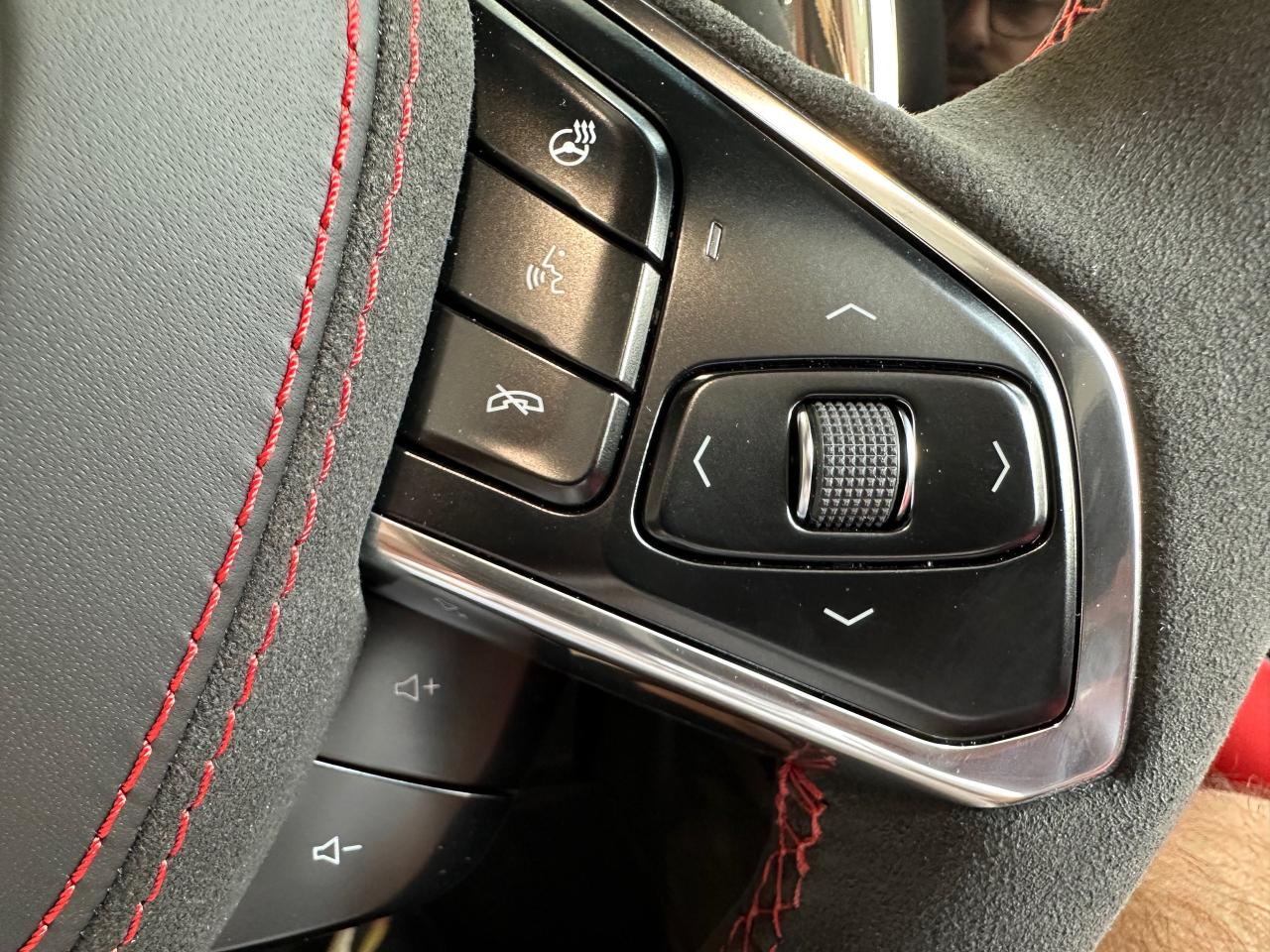 2025 Chevrolet Corvette Stingray w/2LT 2dr Convertible Photo