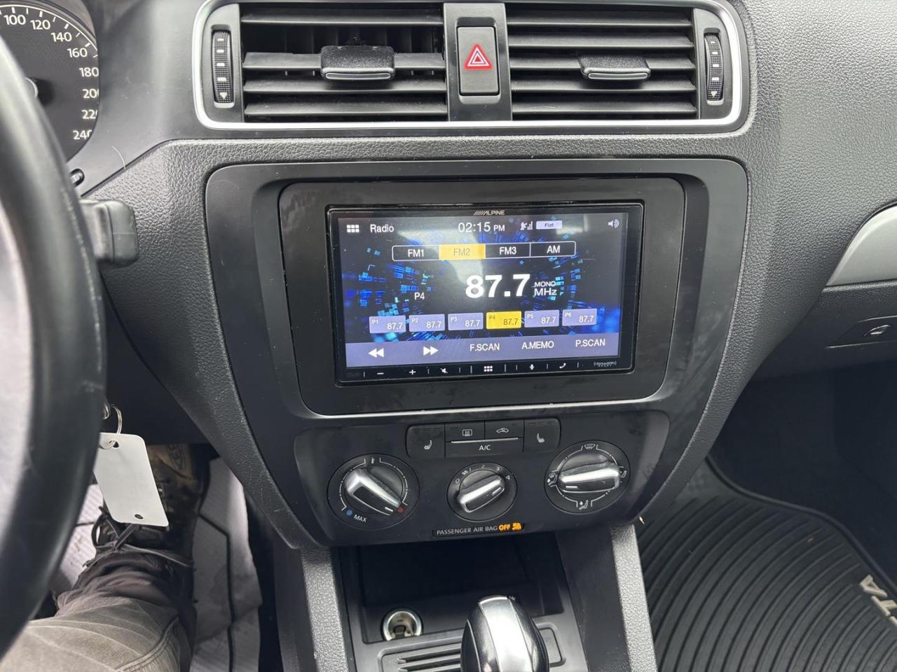 2014 Volkswagen Jetta  Photo