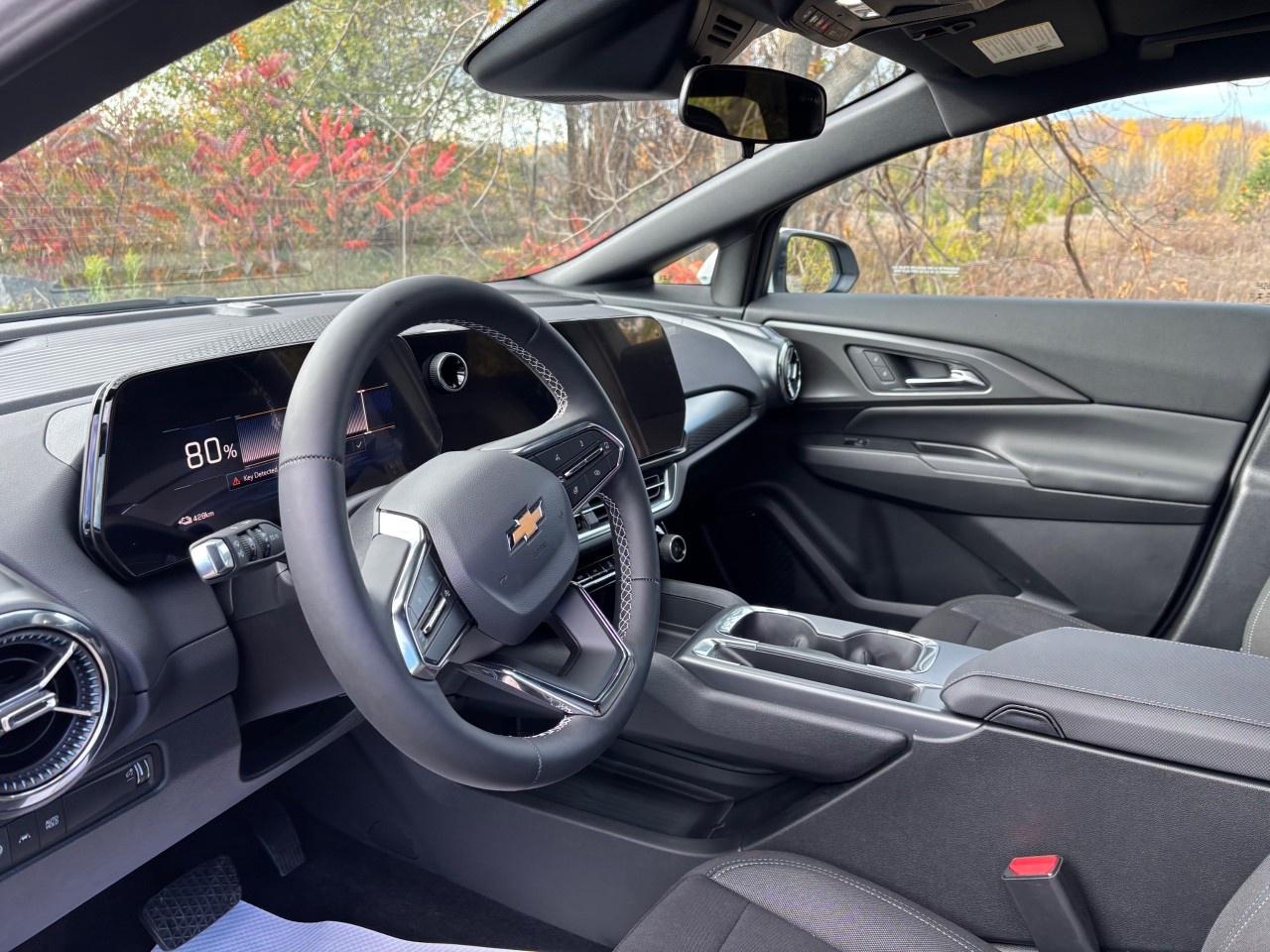 2026 Chevrolet Equinox EV 4dr LT Photo