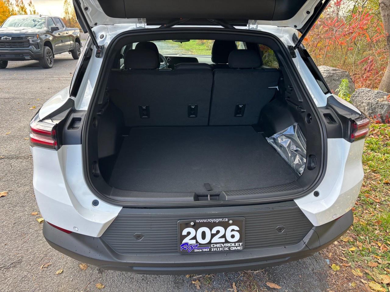 2026 Chevrolet Equinox EV 4dr LT Photo