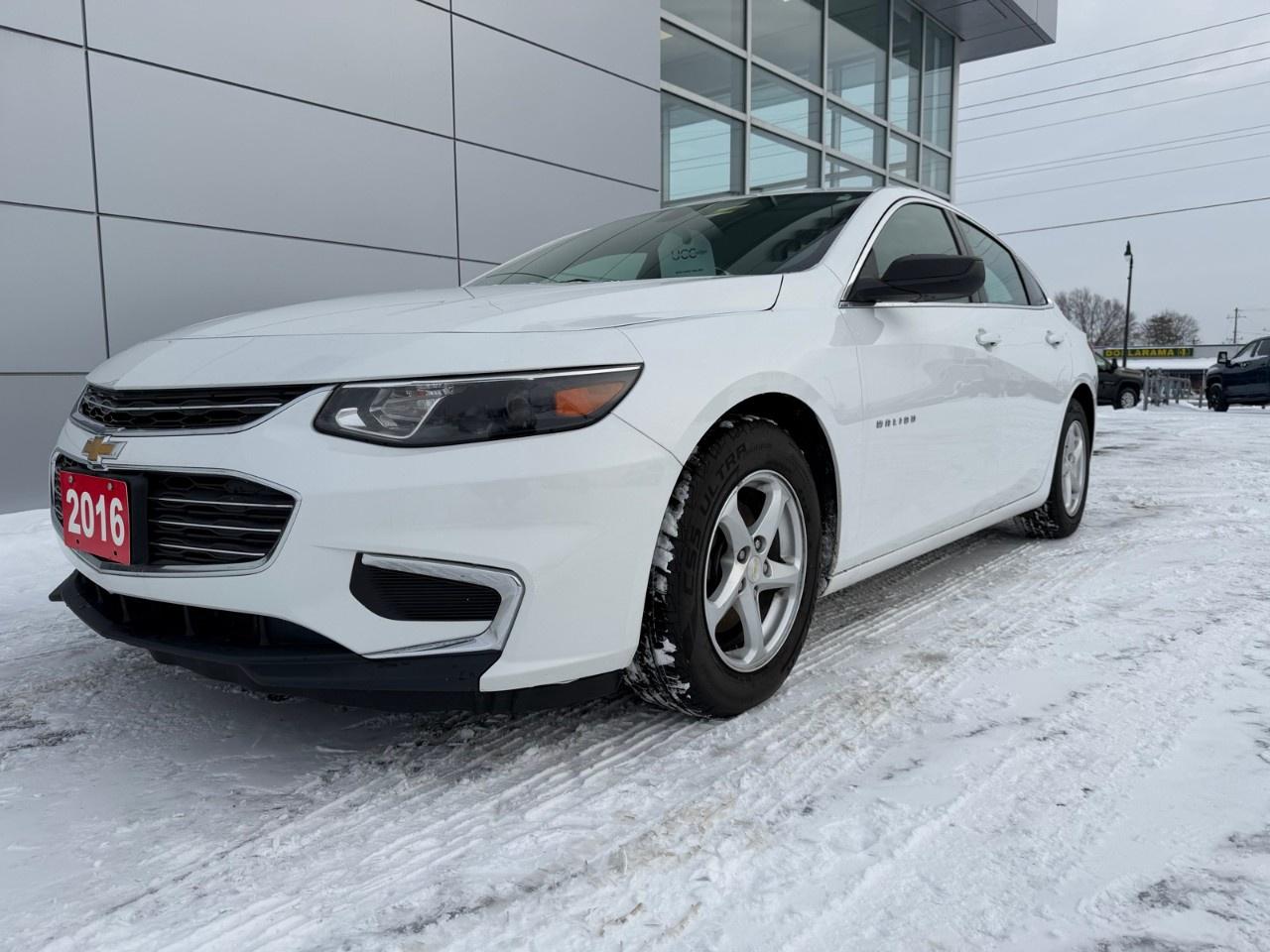 2016 Chevrolet Malibu 4dr Sdn LS w/1LS Photo0