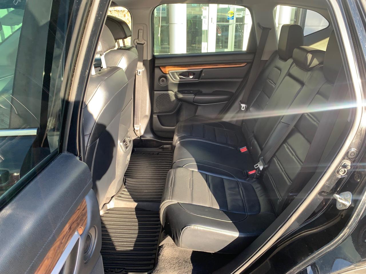 2017 Honda CR-V Touring 4dr All-wheel Drive Photo